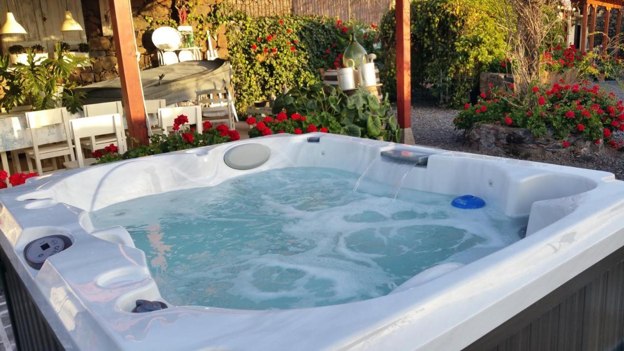 Gasthaus Casa Jacinta Con Jacuzzi Costa Adeje  Exterior foto